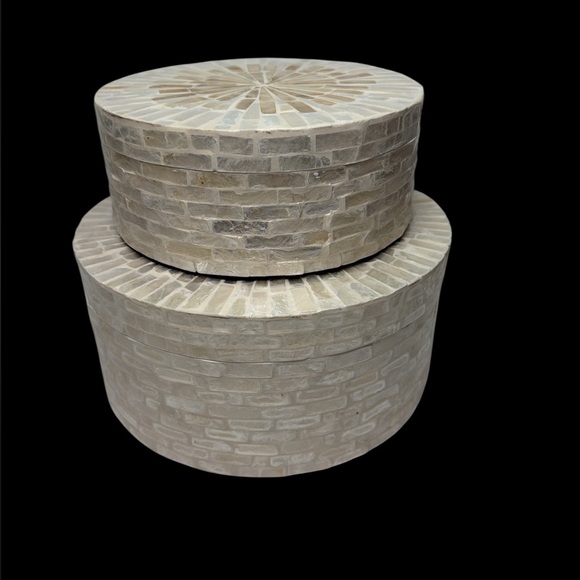 Mother Of the pearl Round Box Handmade Mother Of Pearl Storage Box Decor Box